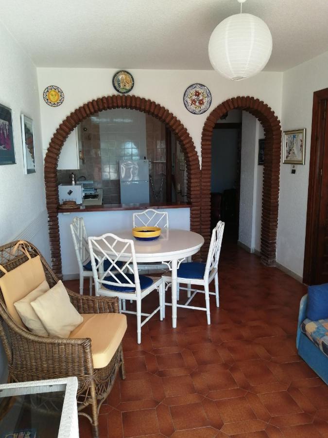 Sea & Pool View Garden Apartment Las Palmeras Nerja Kültér fotó