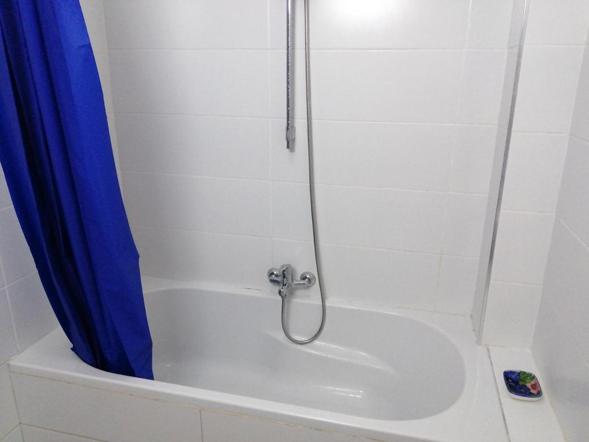 Sea & Pool View Garden Apartment Las Palmeras Nerja Kültér fotó